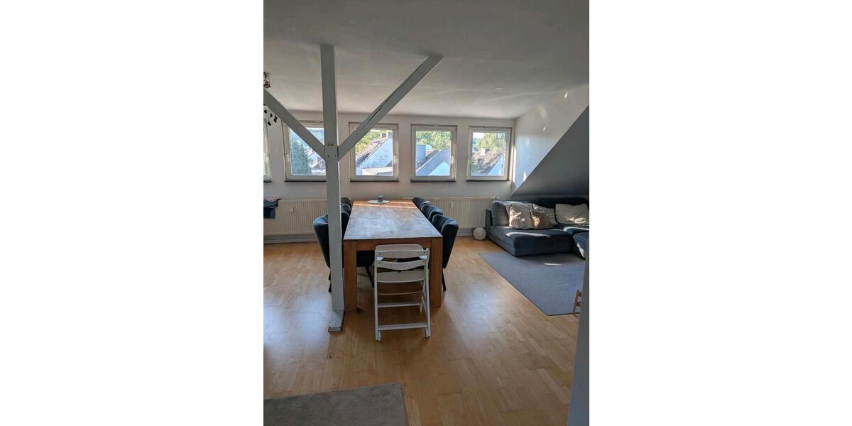 Dachgeschoßwohnung Wuppertal Gemarkung Nächstebreck - 2.5 Zimmer, 63 m&sup2;, 660&euro; | Angebot:25420338