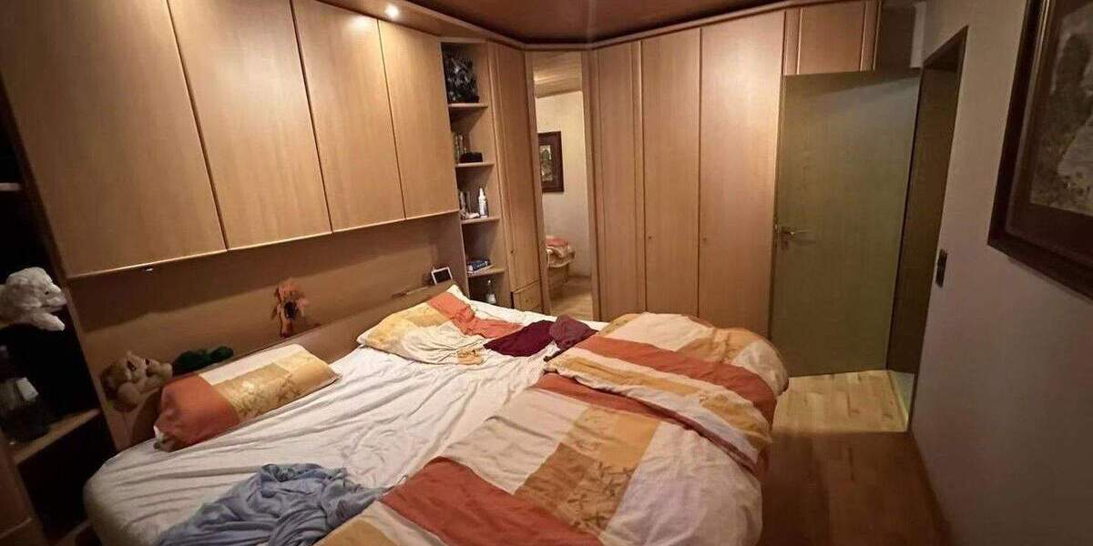 Doppelhaushälfte Gevelsberg Silschede - 8 Zimmer, 140 m&sup2;, 475.000&euro; | Angebot:25751271