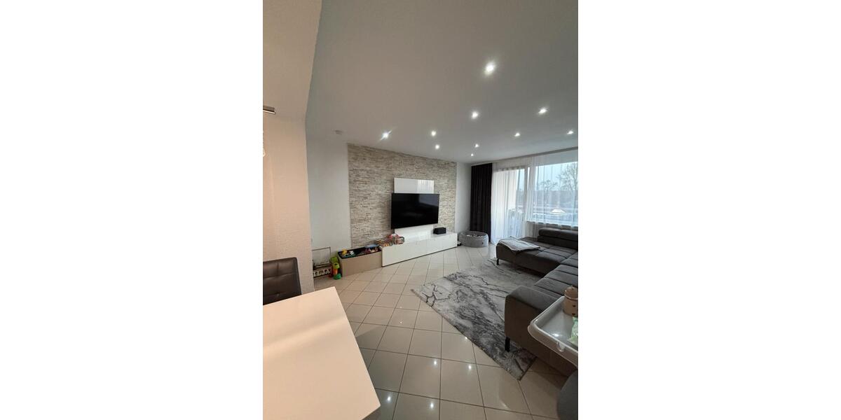 Dachgeschoßwohnung Essen Stadtbezirk VI - 3 Zimmer, 70 m&sup2;, 115.000&euro; | Angebot:27196436