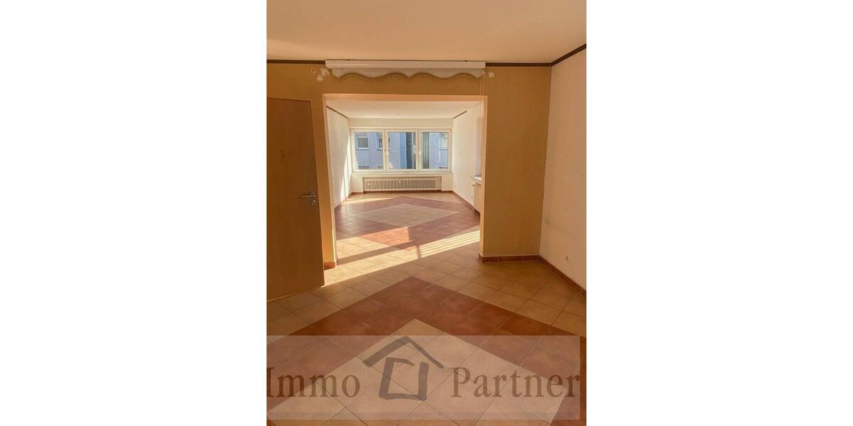 Etagenwohnung Duisburg / Aldenrade Aldenrade - 4 Zimmer, 118 m&sup2;, 158.000&euro; | Angebot:25703067