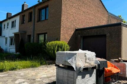 Neu renoviertes schönes Haus in Düsseldorf Rath