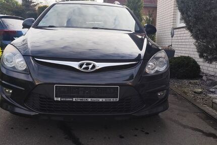 Hyundai i30 176.500 km 1.500 &euro; Oer-Erkenschwick 45739