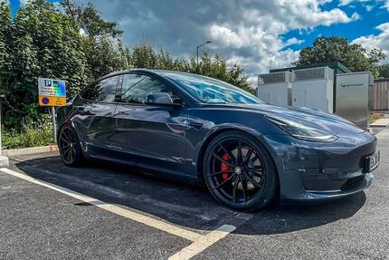 Tesla Model 3 61.790 km 32.000 &euro; Gevelsberg 58285