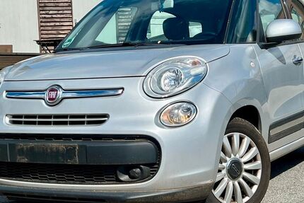 Fiat 500L 82.057 km 5.200 &euro; Gelsenkirchen 45884