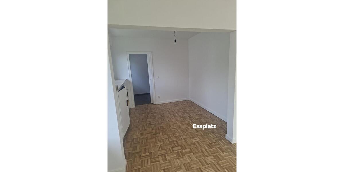 Hochparterre Mülheim an der Ruhr Broich - 3.5 Zimmer, 83 m&sup2;, 1.038&euro; | Angebot:26227549