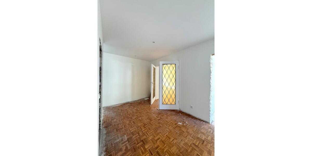 Etagenwohnung Wuppertal Lichtenplatz - 3 Zimmer, 100 m&sup2;, 1.490&euro; | Angebot:26372701