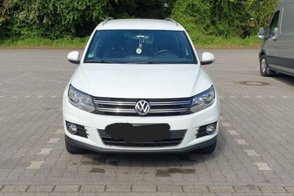 VW Tiguan 107.900 km 16.200 &euro; Duisburg 47226
