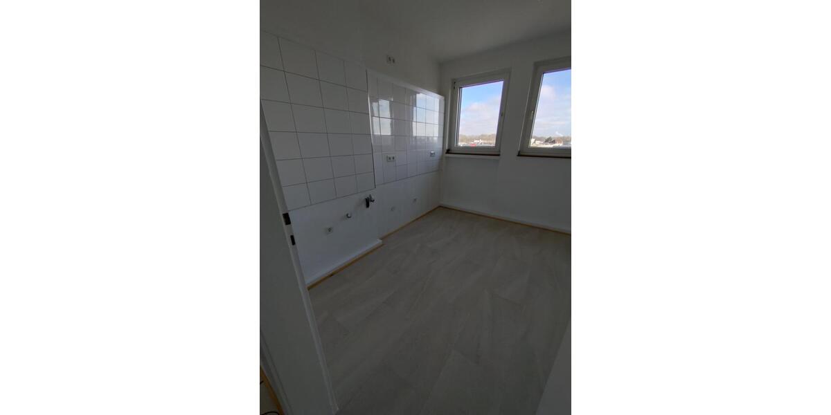 Etagenwohnung Duisburg Duisburg-Mitte - 3 Zimmer, 89 m&sup2;, 725&euro; | Angebot:25840824