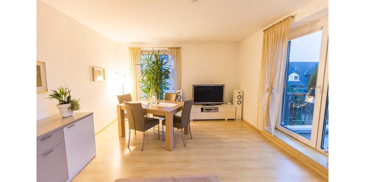 Wohnung in Ratingen-Lintorf: 70 m², 2 Zimmer, 2 Balkone – KücheM 2 zimmer