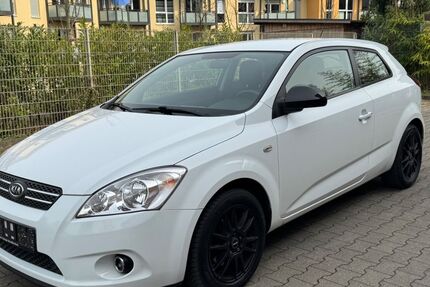 Kia ceed / Ceed 189.000 km 3.489 &euro; Herne ( Nordrhein-Westfalen ) 44628