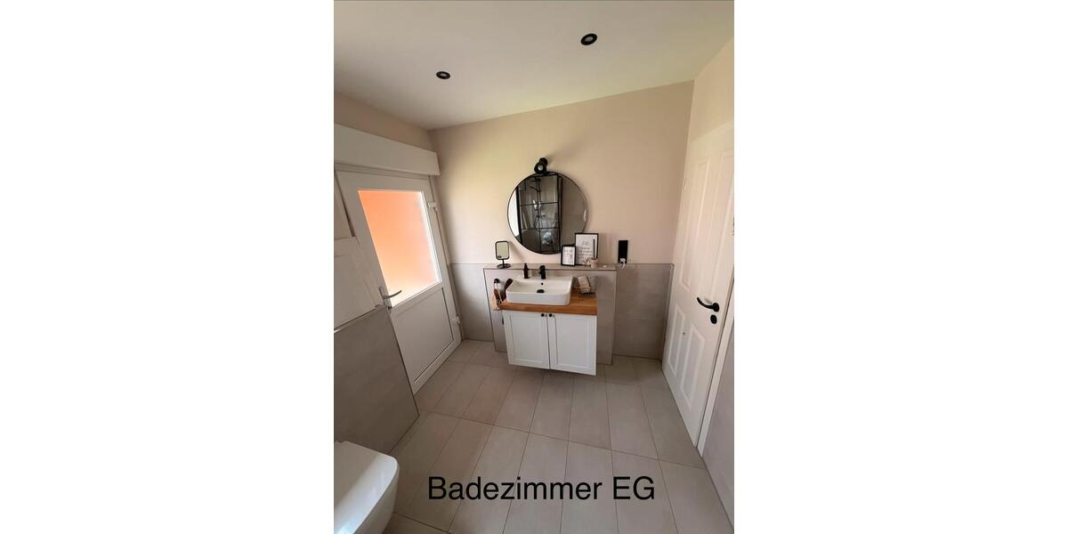 Reihenhaus Duisburg Walsum - 3 Zimmer, 83 m&sup2;, 200.000&euro; | Angebot:26455216