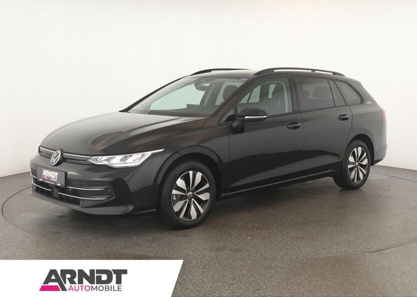 VW Golf 15.300 km 31.984 € Düsseldorf 40233