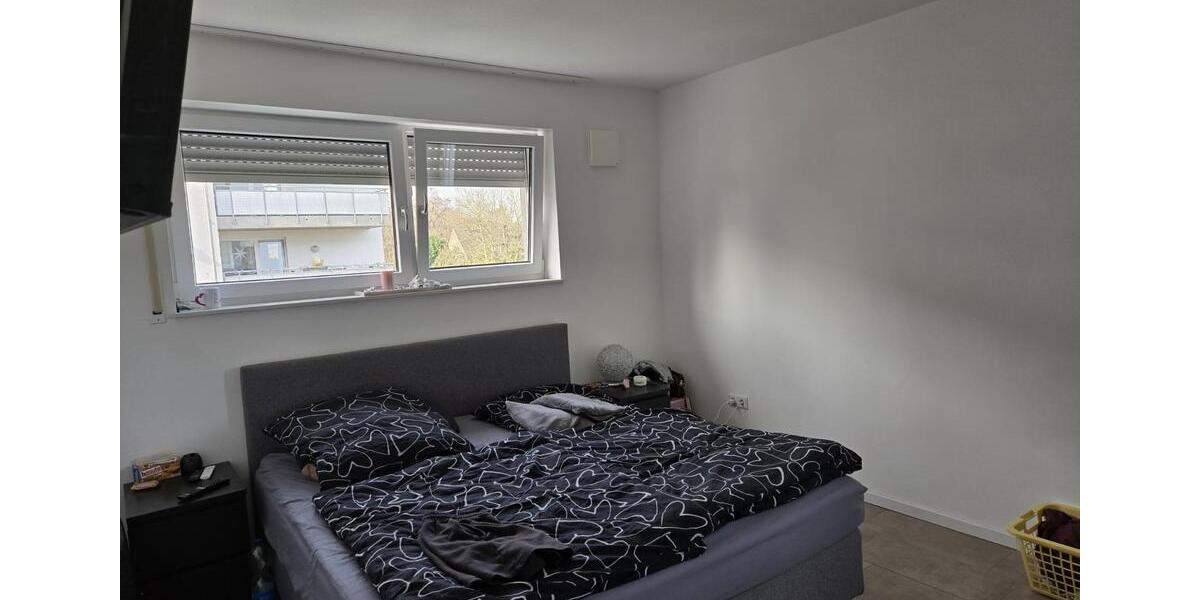 Etagenwohnung Voerde (Niederrhein) - 3 Zimmer, 82 m&sup2;, 475&euro; | Angebot:25539389