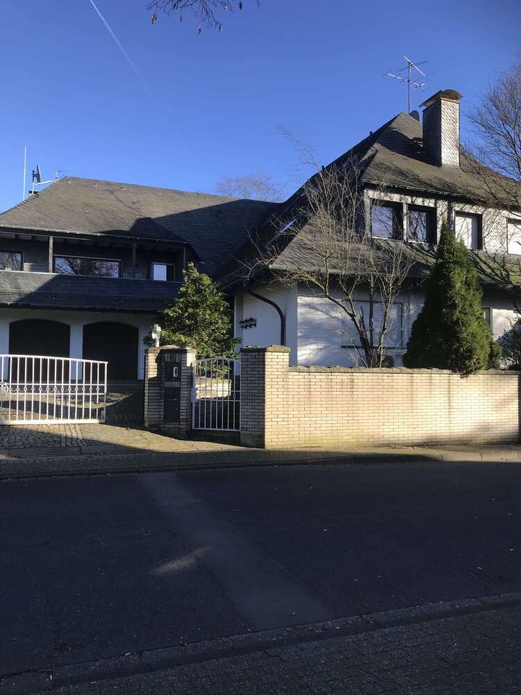 Haus zum Kaufen in Remscheid 2.350.000 € 508 m²