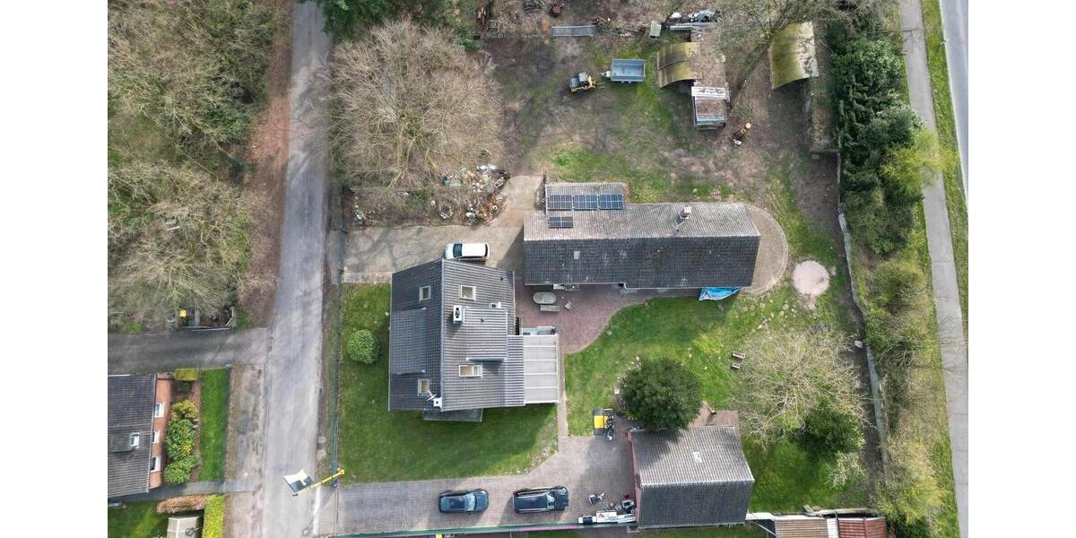 Mehrfamilienhaus, Wohnhaus Hünxe - 9 Zimmer, 180 m&sup2;, 790.000&euro; | Angebot:25810971