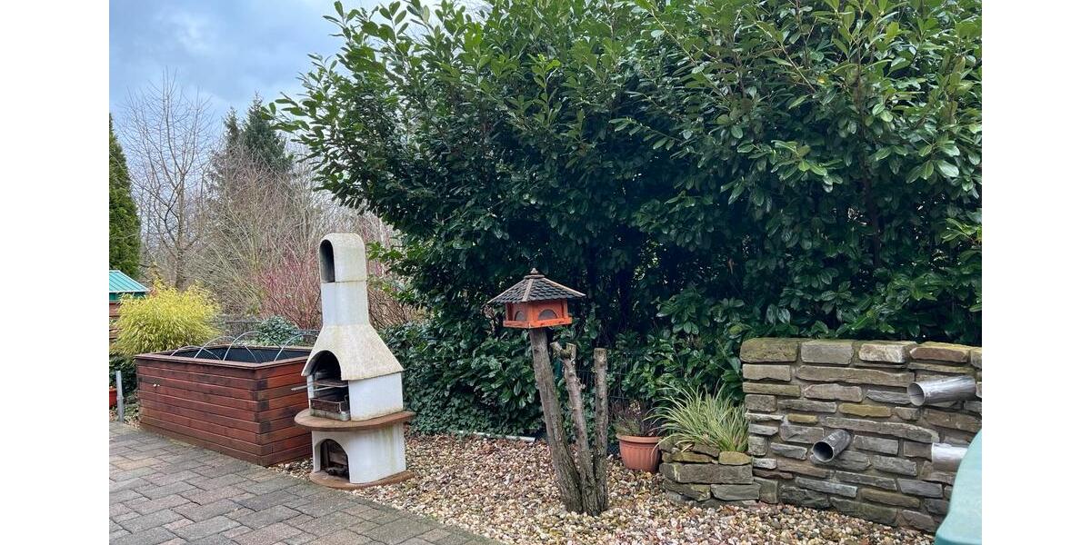 Souterrain-Wohnung im Einfamilienhaus in 4 zimmer