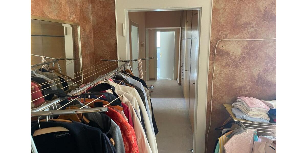 Etagenwohnung Essen Stadtbezirk II - 4 Zimmer, 118 m&sup2;, 395.000&euro; | Angebot:25236991