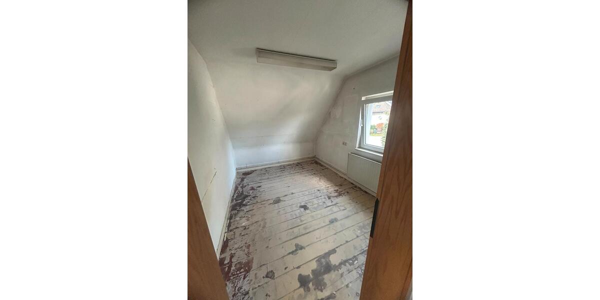Einfamilienhaus Bottrop Boy - 7 Zimmer, 125 m&sup2;, 299.999&euro; | Angebot:26496697