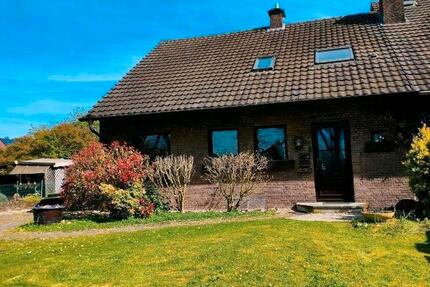 Haus Duisburg Rheinhausen - 6 Zimmer, 175 m&sup2;, 550.000&euro; | Angebot:27461104