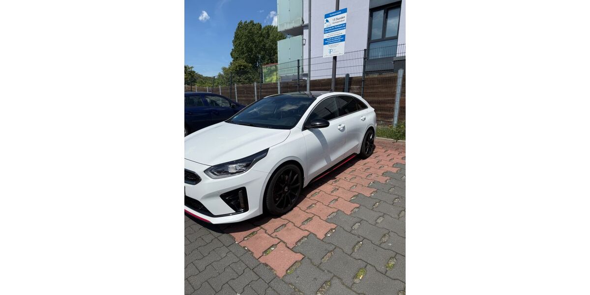 Kia pro ceed / ProCeed 75.000 km 22.000 &euro; Herne 44651