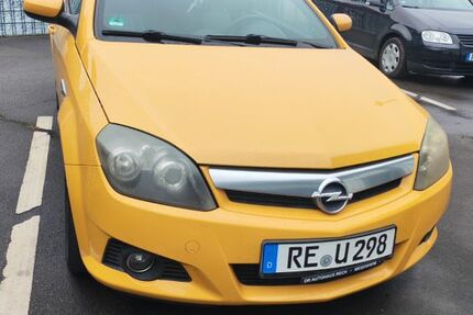 Opel Tigra 185.288 km 550 € Dorsten 46284