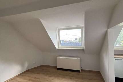 Wohnung Essen Altendorf - 3 Zimmer, 65 m&sup2;, 500&euro; | Angebot:27487476