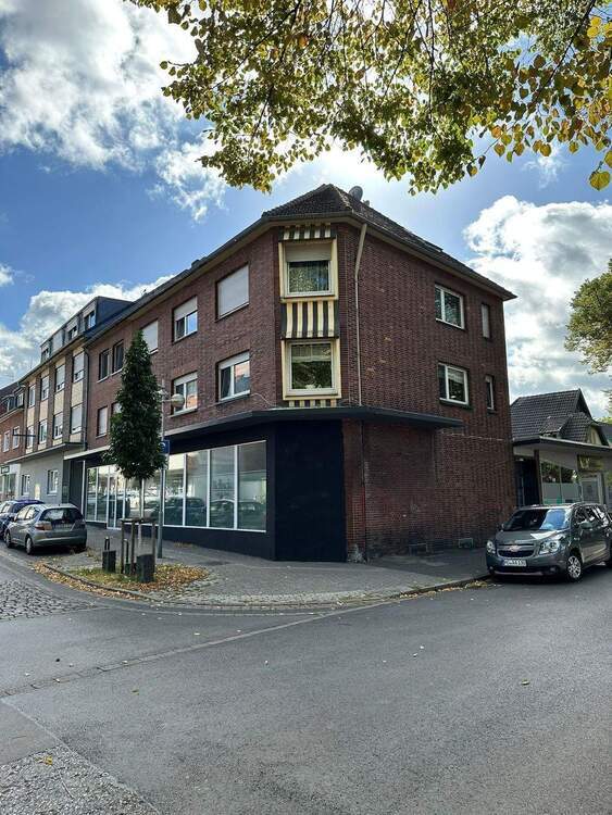 Gepflegtes, voll vermietetes Mehrfamilienhaus inkl. Gewerbeanteil in Moers 2 zimmer