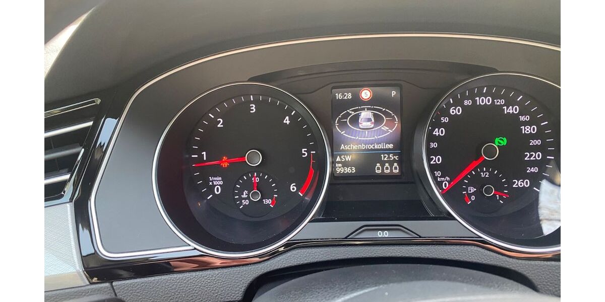 VW Passat 101.017 km 28.000 &euro; Gelsenkirchen 45891