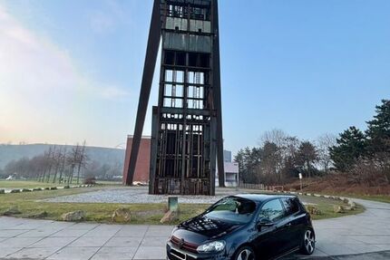 VW Golf 136.000 km 10.600 &euro; Recklinghausen 45661