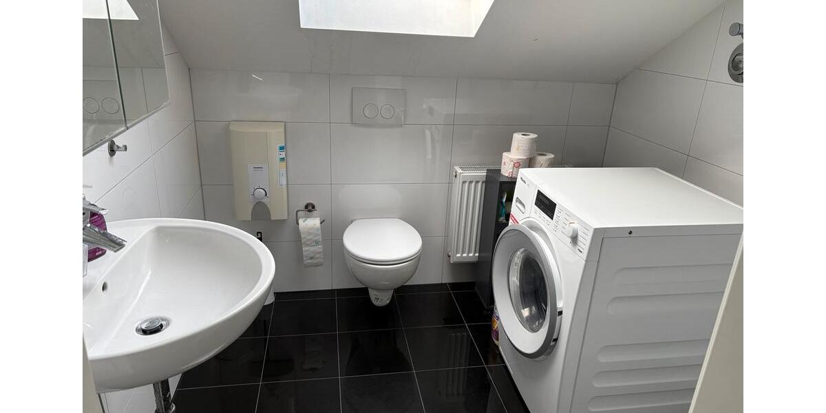 Zwei Dachgeschosswohnungen zum Preis von einer 4 zimmer