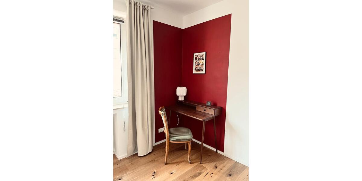 Etagenwohnung Essen Stadtbezirk II - 2 Zimmer, 70 m&sup2;, 2.900&euro; | Angebot:25499367