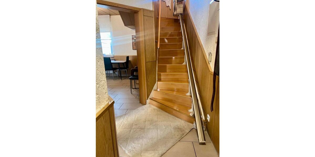 Reihenhaus Duisburg Rheinhausen - 3 Zimmer, 80 m&sup2;, 1.200&euro; | Angebot:25396681