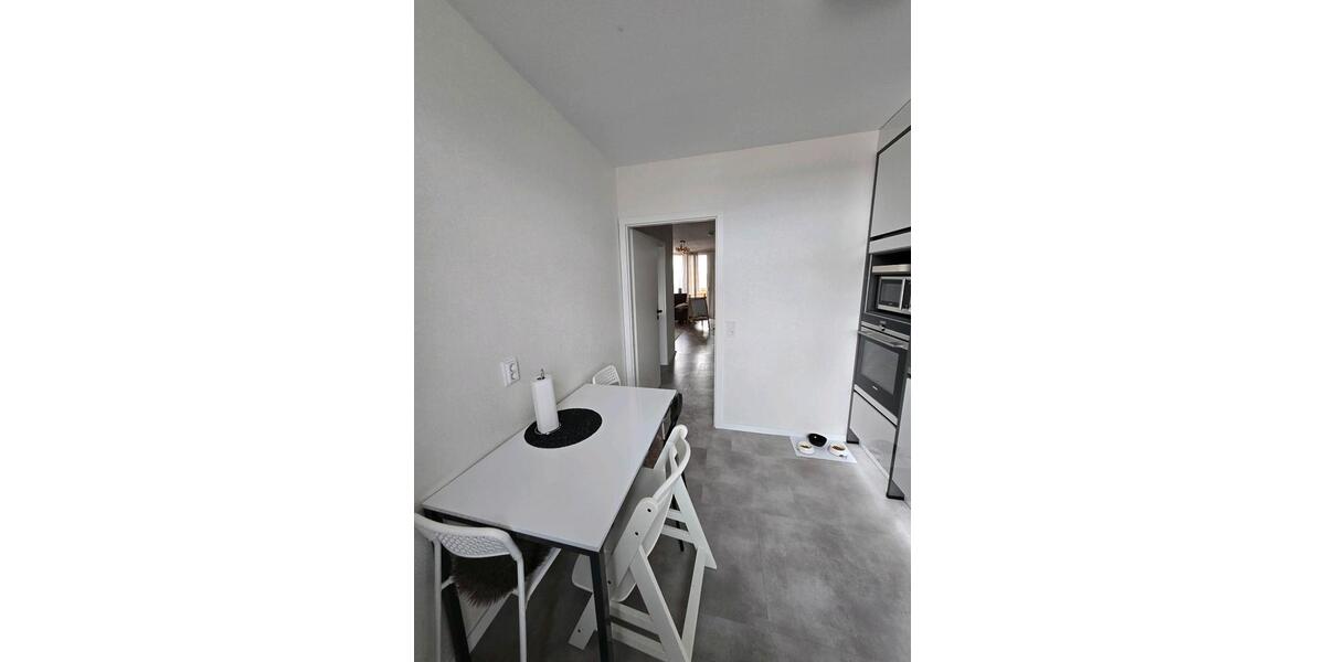 Etagenwohnung Ratingen Tiefenbroich - 3 Zimmer, 92 m&sup2;, 320.000&euro; | Angebot:24867582