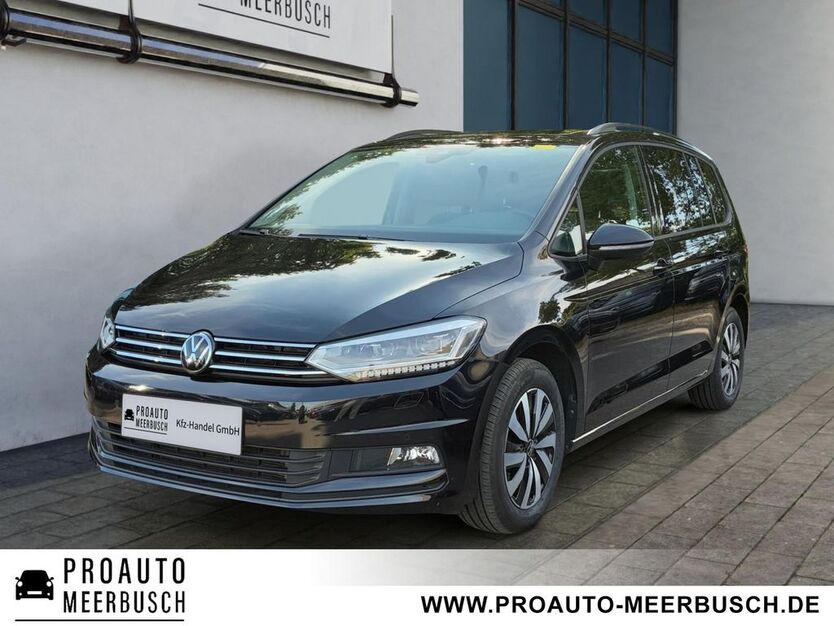 VW Touran 43.900 km 30.499 € Meerbusch 40668