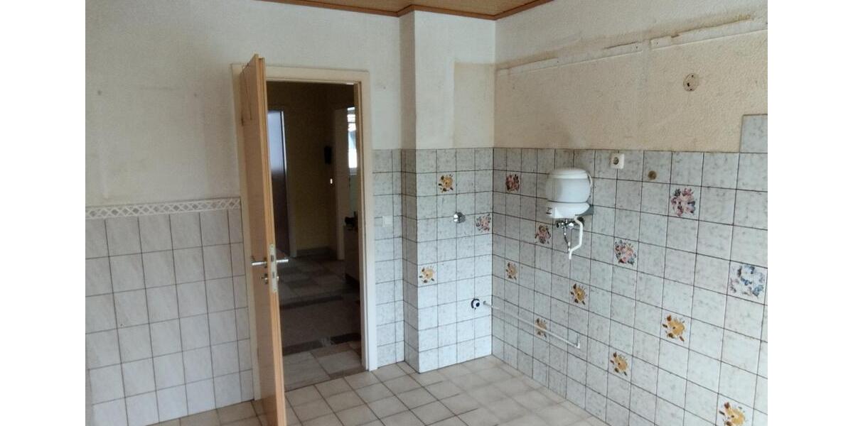 Etagenwohnung Essen Stadtbezirk VIII - 3 Zimmer, 77 m&sup2;, 140.000&euro; | Angebot:23149528