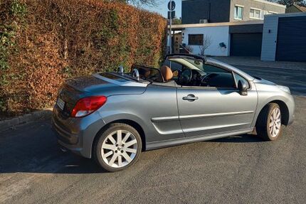 Peugeot 207 105.000 km 4.750 &euro; Hattingen 45529