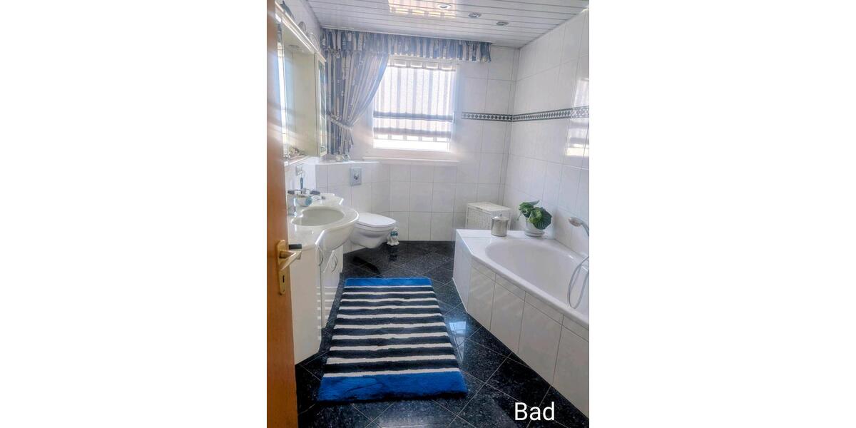 Dachgeschoßwohnung Castrop-Rauxel Becklem - 3 Zimmer, 96 m&sup2;, 255.000&euro; | Angebot:27260049