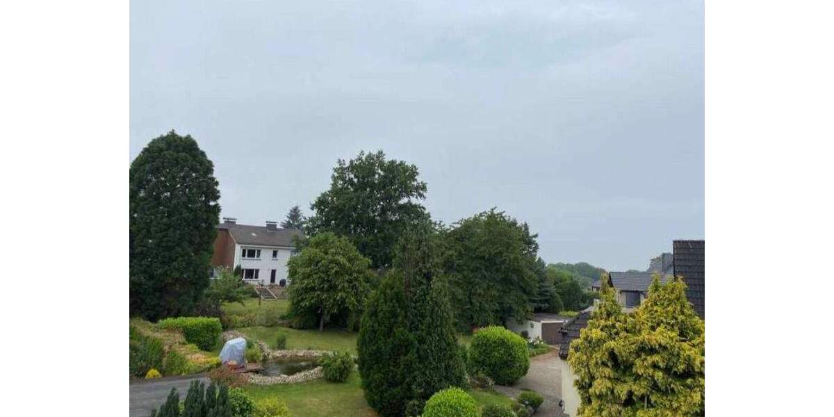 Etagenwohnung Bochum Stiepel - 4 Zimmer, 99 m&sup2;, 1.150&euro; | Angebot:25801408