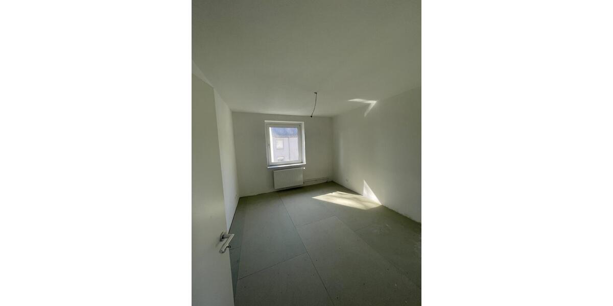 VIVAWEST modernisiert Ihre neue Wohnung. 2.5 zimmer