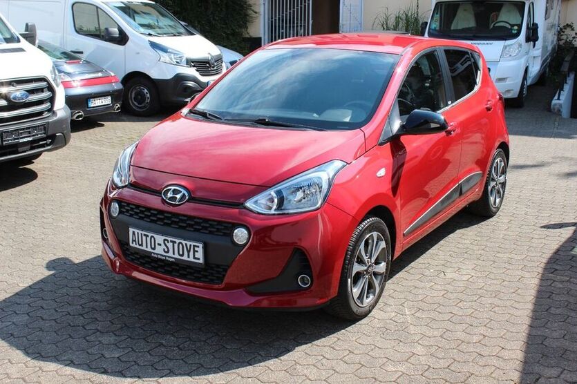 i10