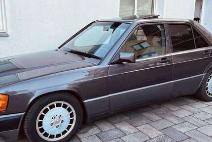 Mercedes-Benz 190 229.300 km 7.900 &euro; Moers, Stadt 47443