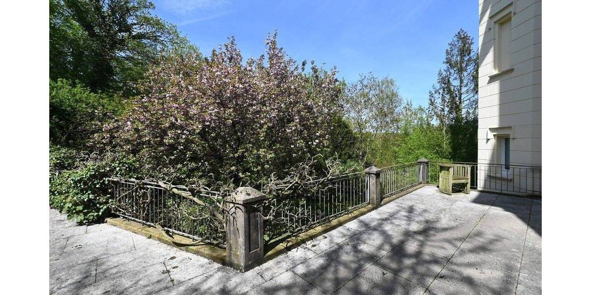 Etagenwohnung Essen Werden - 6 Zimmer, 214 m&sup2;, 634.000&euro; | Angebot:23516050