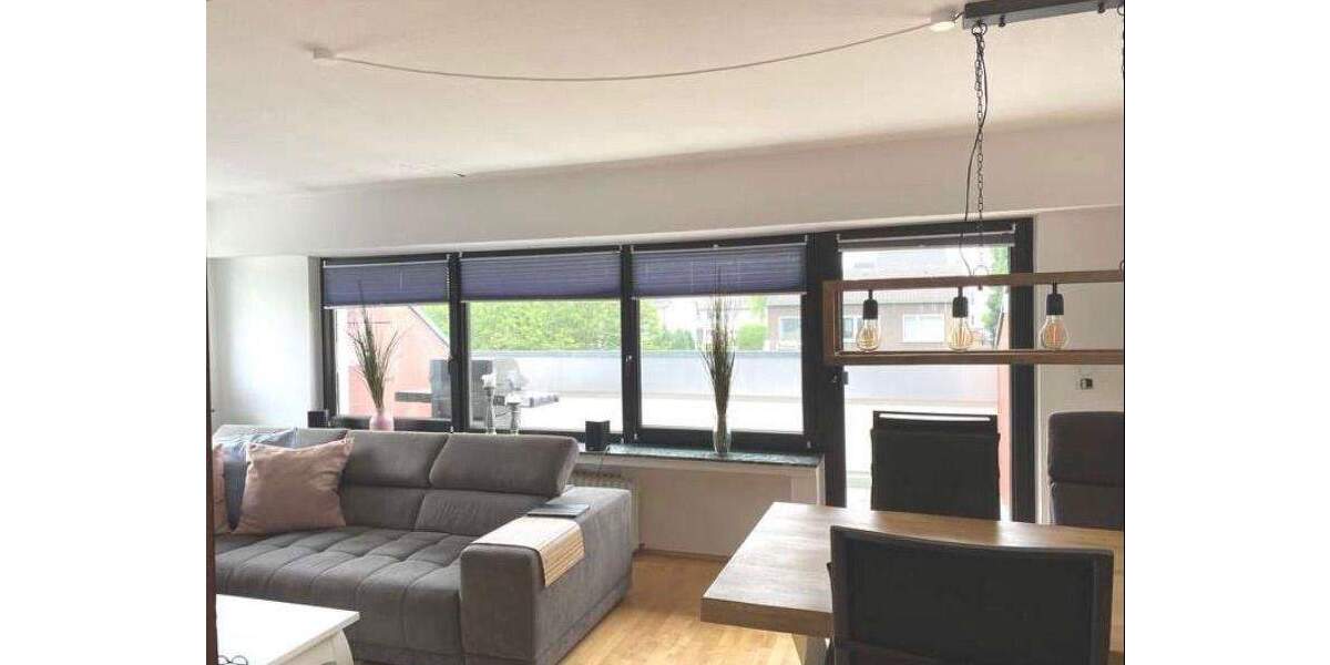 Etagenwohnung Bochum Stiepel - 4 Zimmer, 99 m&sup2;, 1.150&euro; | Angebot:25801408