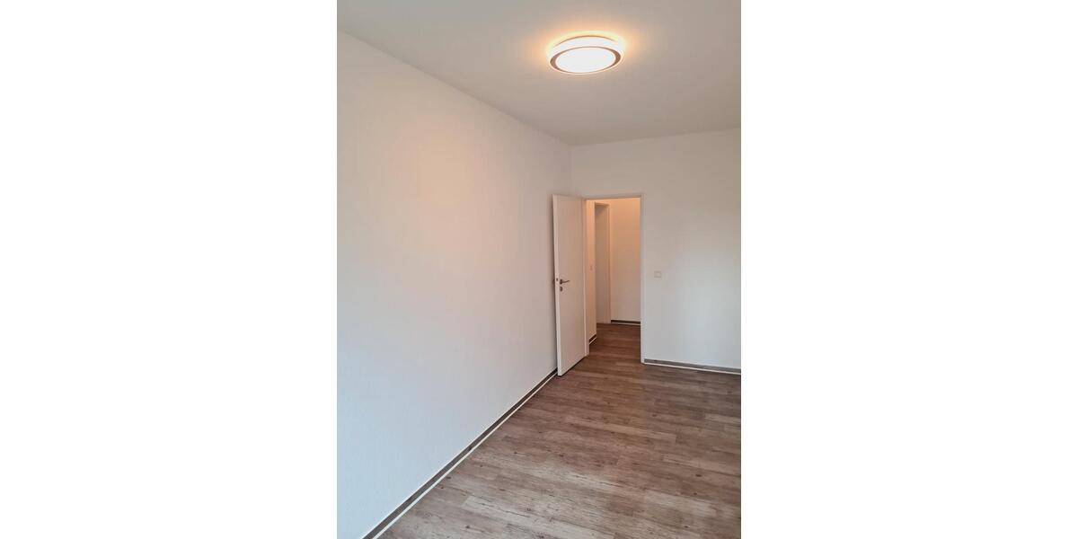 Dachgeschoßwohnung Dinslaken Lohberg - 2.5 Zimmer, 72 m&sup2;, 185.000&euro; | Angebot:27446989
