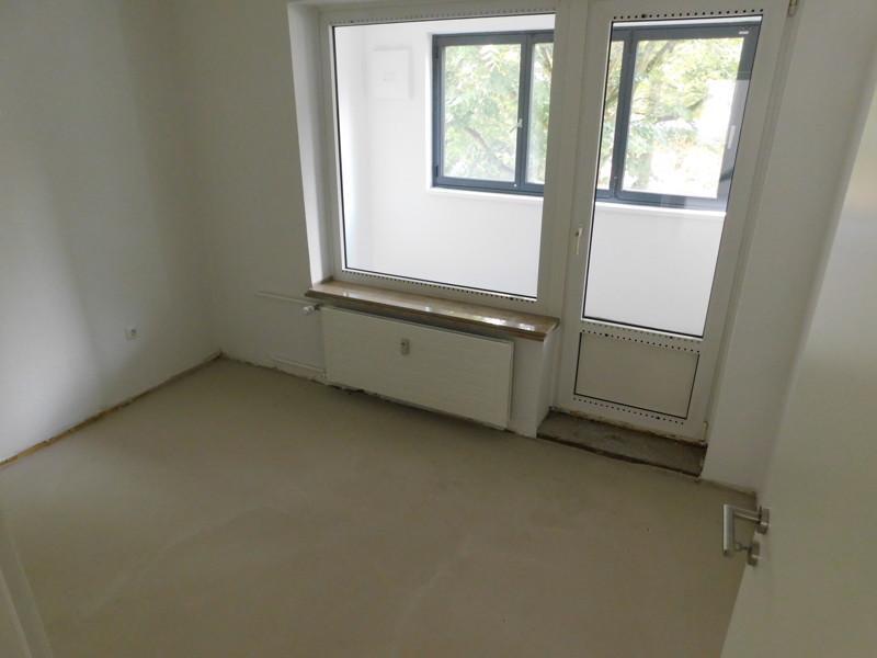 Wohnung im frisch modernisiertem Haus frei! Ideal als kleine Familie! zimmer