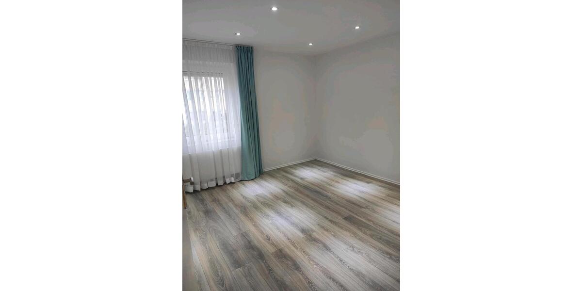 Etagenwohnung Mettmann - 2 Zimmer, 55 m&sup2;, 1.100&euro; | Angebot:26464213