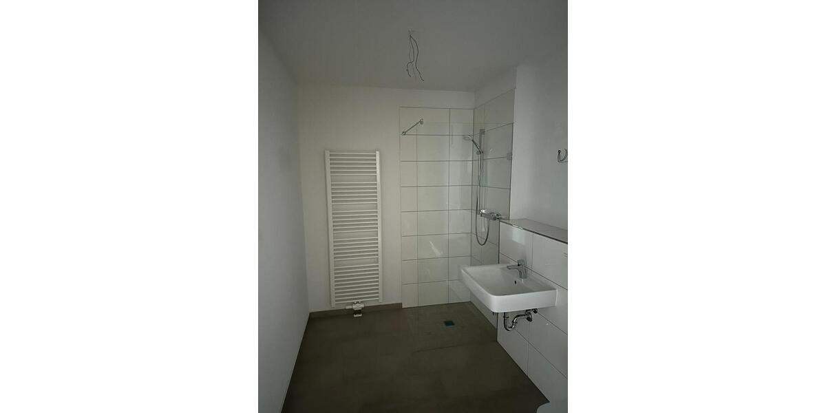 Erdgeschoßwohnung Essen Stadtbezirk VI - 3 Zimmer, 97 m&sup2;, 1.260&euro; | Angebot:25234458