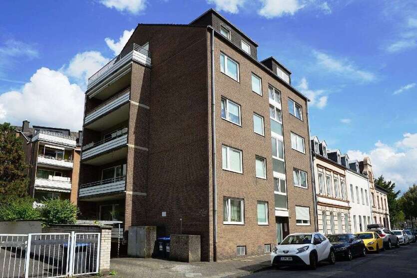 Wohnung zum Kaufen in Düsseldorf 255.000 € 72 m² 2 zimmer