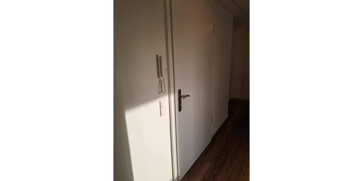 Etagenwohnung Duisburg Röttgersbach - 2 Zimmer, 82 m&sup2;, 758&euro; | Angebot:25880980