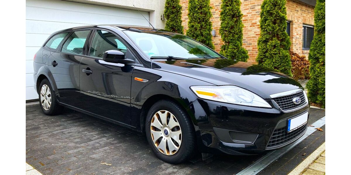 Ford Mondeo 272.500 km 1.650 &euro; Moers 47441
